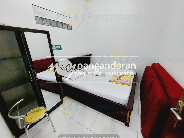  Tampilan kamar tidur bungalow lantai 1 pondok putri 2 pangandaran